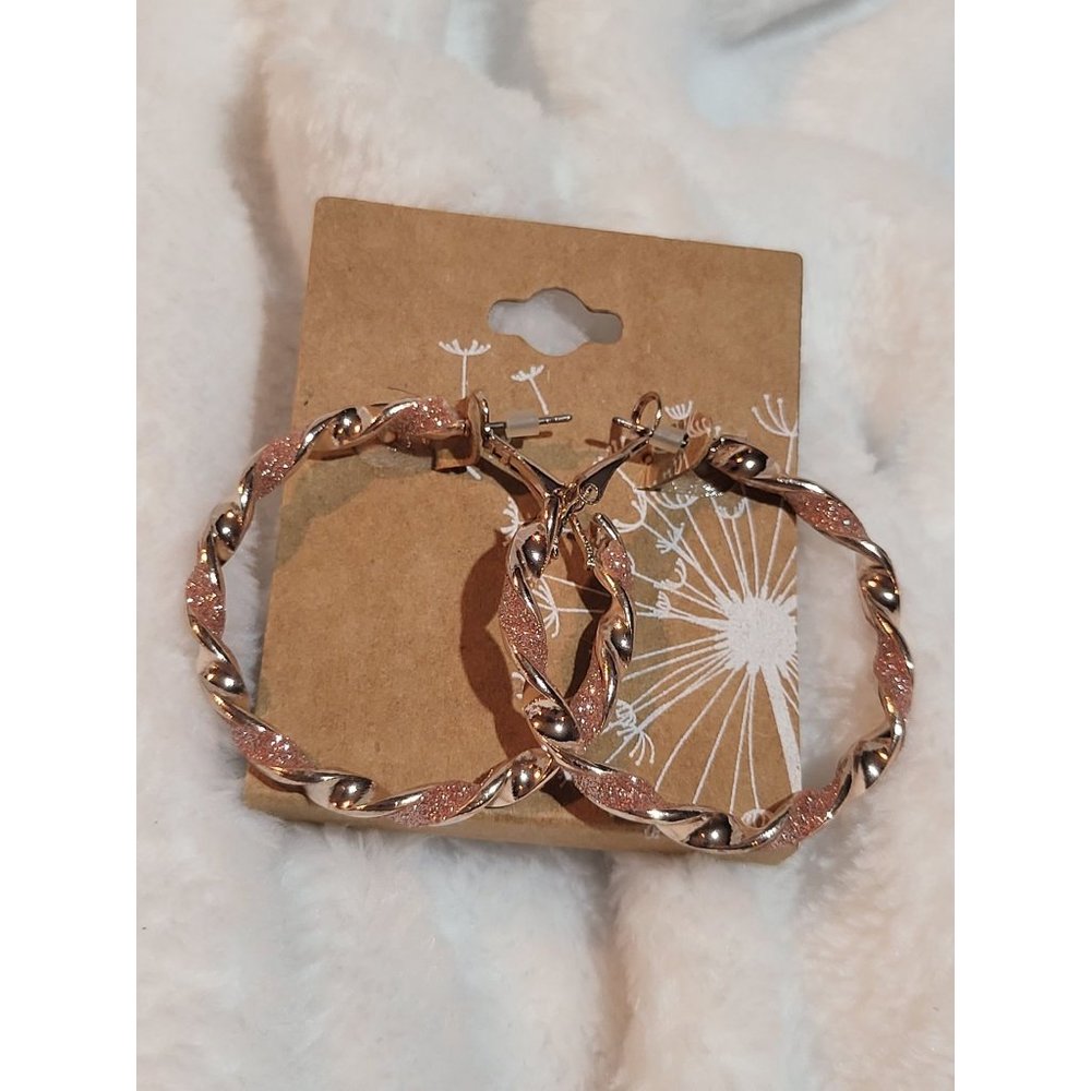 Sparkling Peach & Gold Hoop Earrings